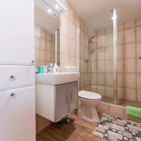 Betini - Authentic Island Escape Apartment *